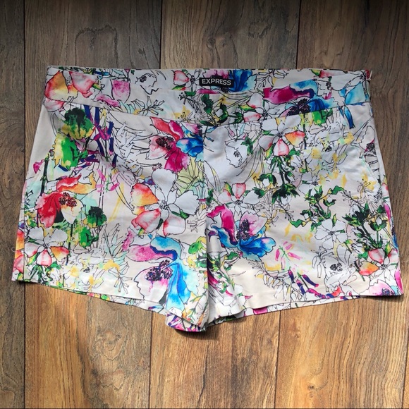 Express Pants - Womens Express Shorts sz 10
